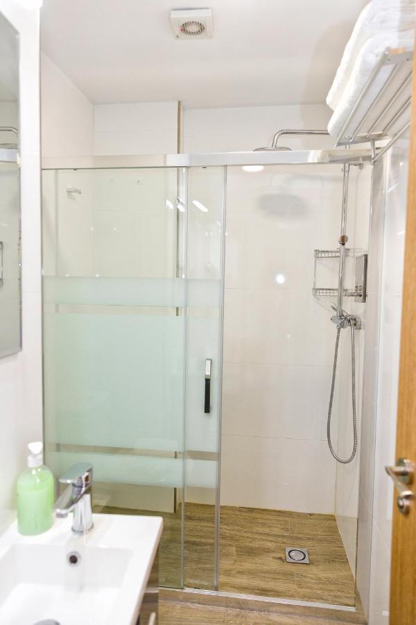 Apartamentos Onnight Malaga Luaran gambar
